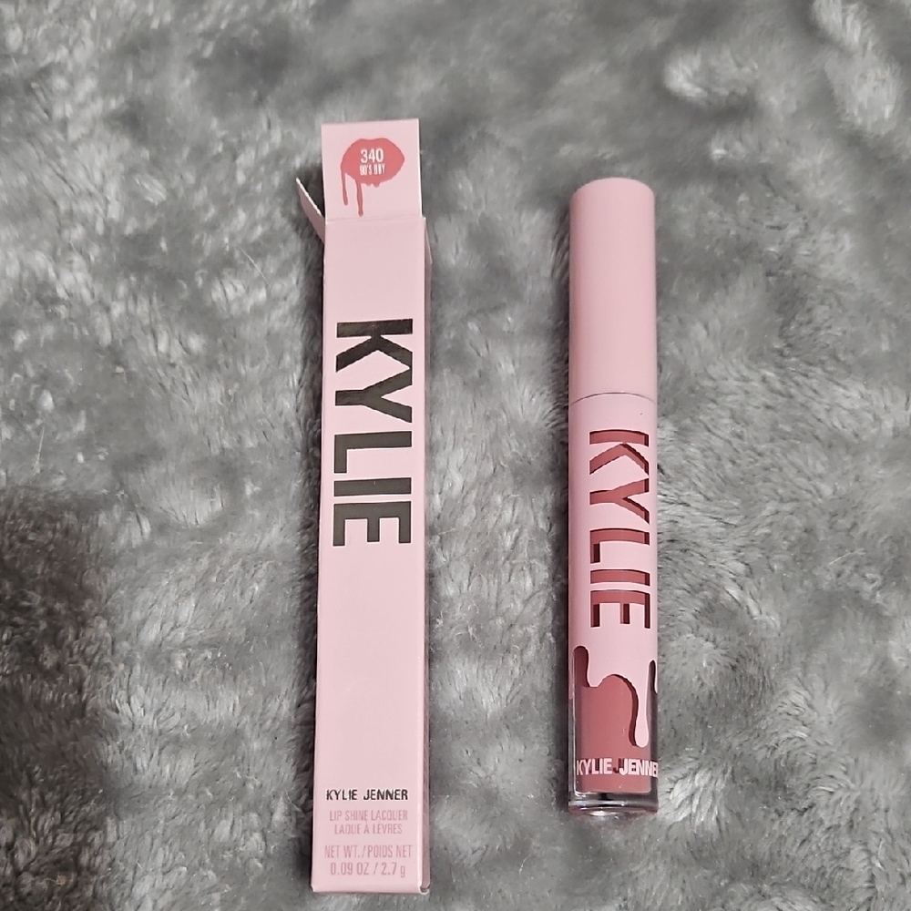 NEW Kylie Jenner Lip Gloss In shade 340 "90s BBY"